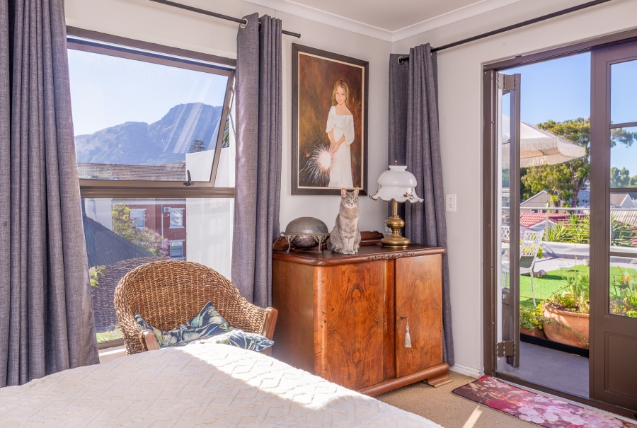 To Let 3 Bedroom Property for Rent in Kenilworth Western Cape